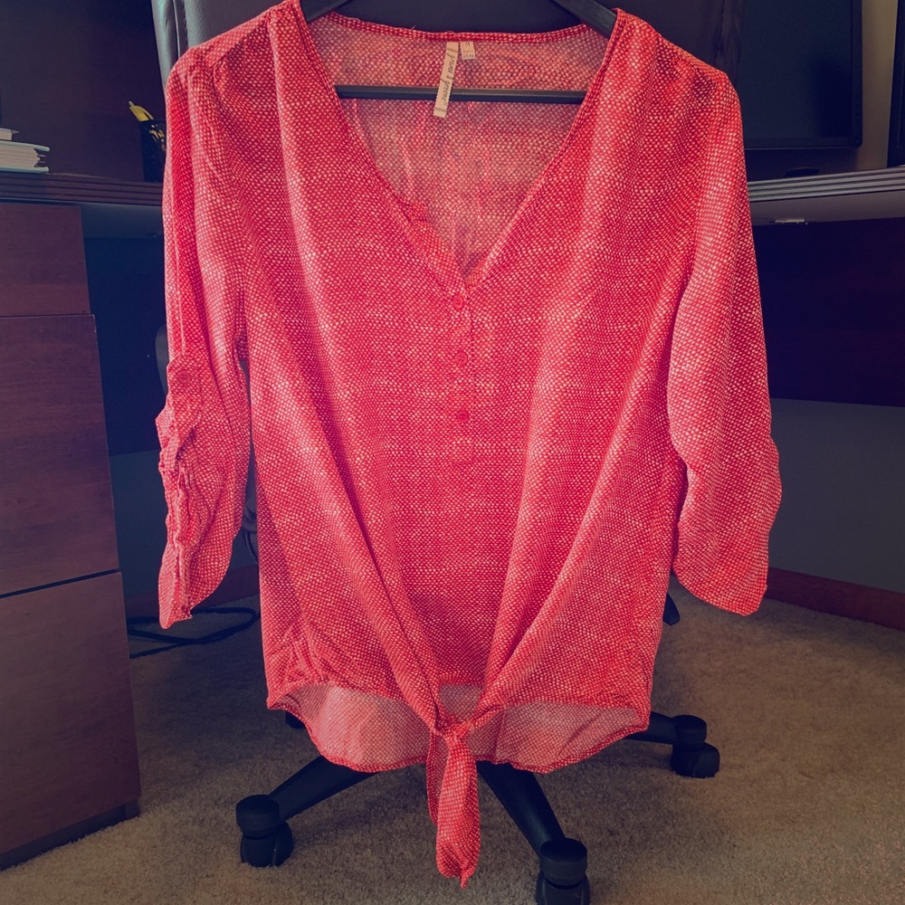 Red and White Blouse♥️